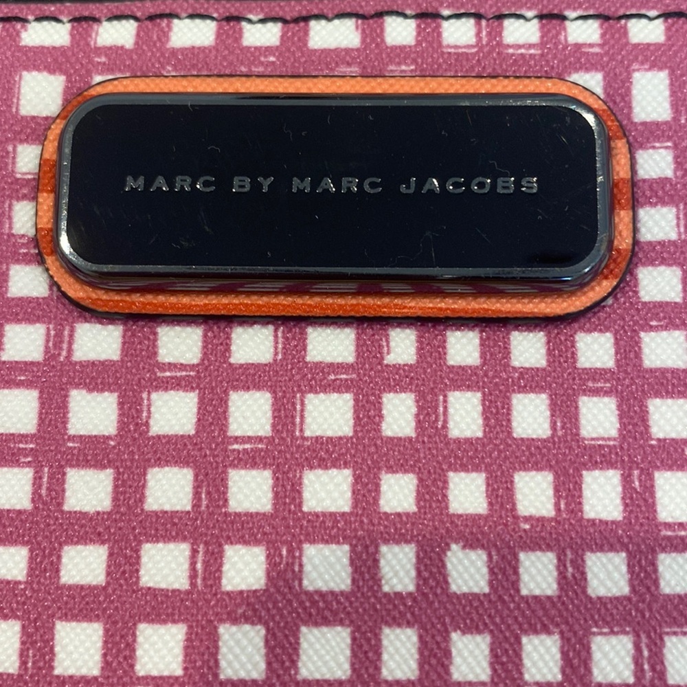 MARC JACOBS wallet :) - Picture 5 of 11